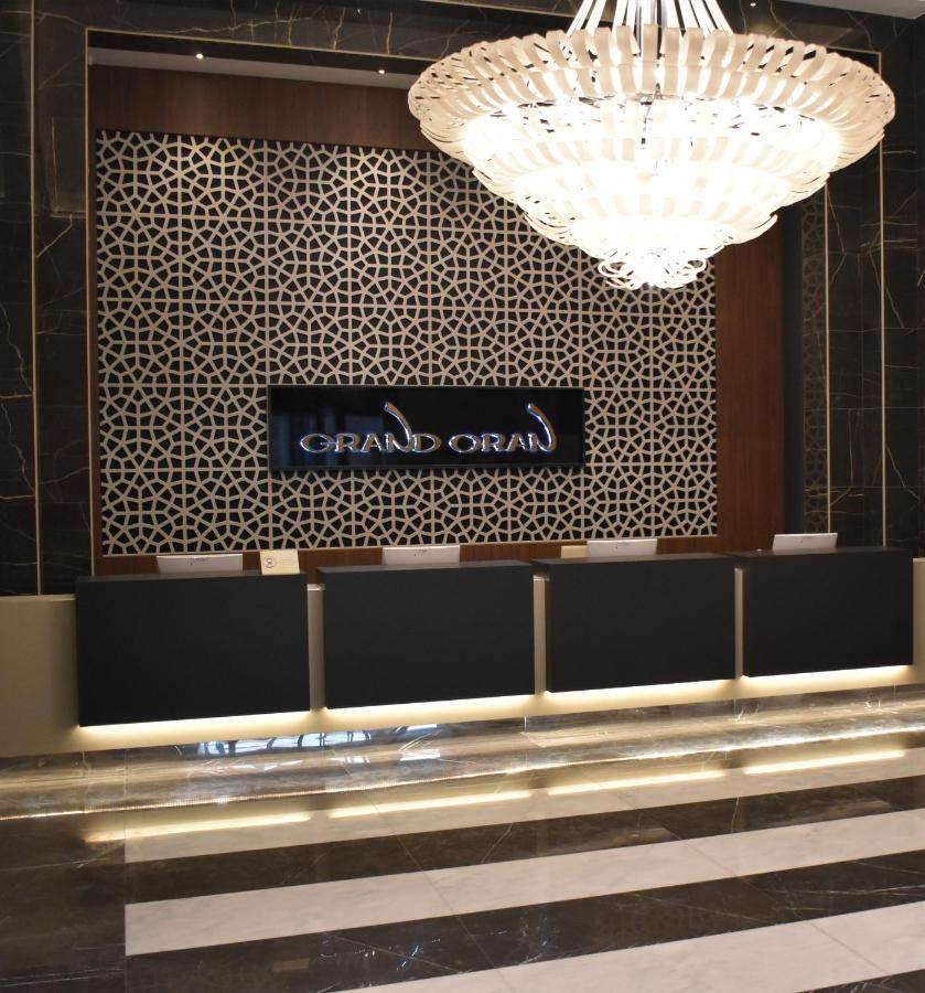 Az Hotels Grand Oran Es Senia Zewnętrze zdjęcie