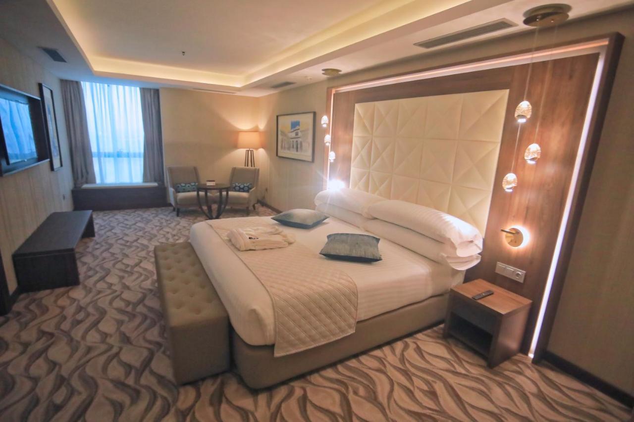 Az Hotels Grand Oran Es Senia Zewnętrze zdjęcie