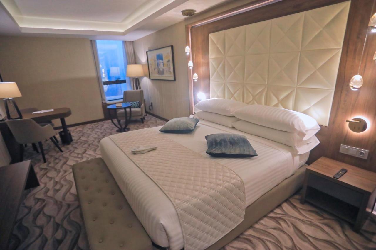 Az Hotels Grand Oran Es Senia Zewnętrze zdjęcie