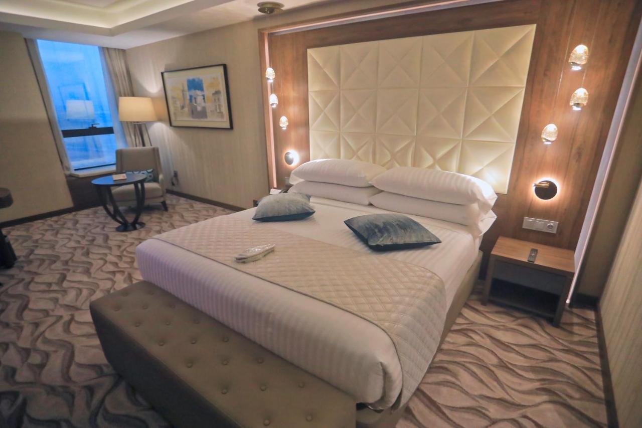 Az Hotels Grand Oran Es Senia Zewnętrze zdjęcie