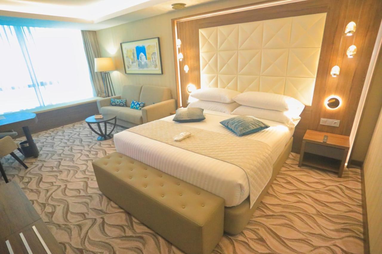 Az Hotels Grand Oran Es Senia Zewnętrze zdjęcie