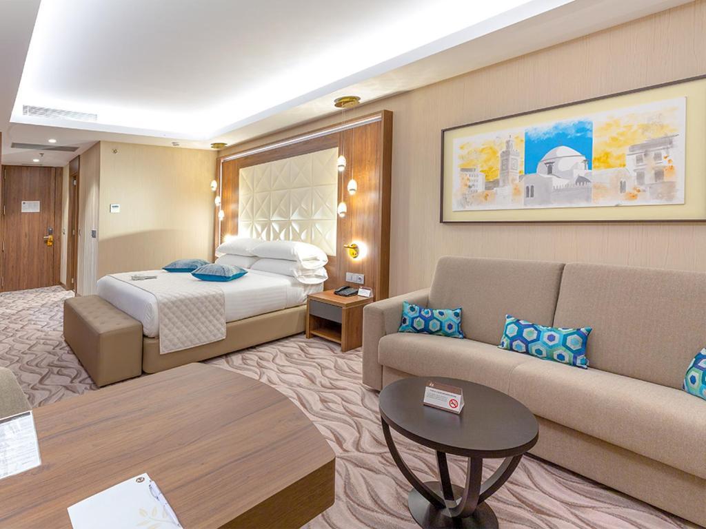 Az Hotels Grand Oran Es Senia Zewnętrze zdjęcie